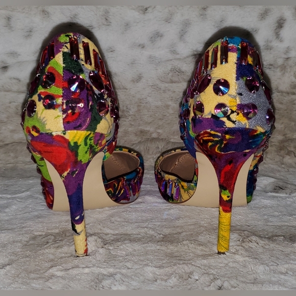 Steve Madden Galactik Stiletto Pumps - Picture 5 of 8